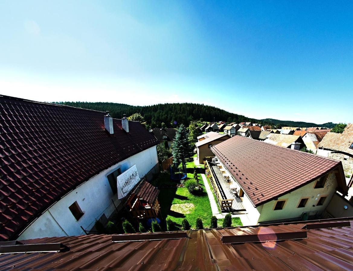 Vila Rhea Vázsec Kültér fotó